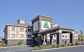 Holiday Inn Express Ashland Oregon